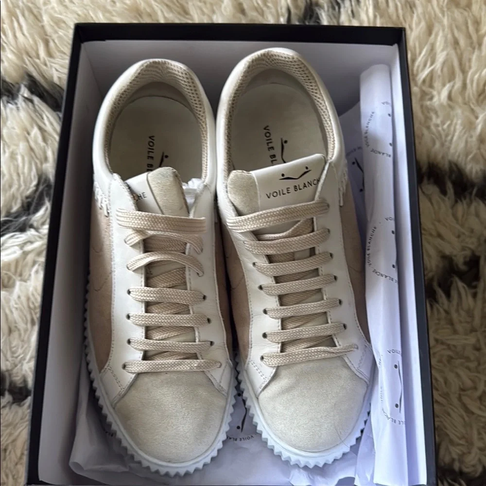 Voile Blanche Cream Sneakers Minimalist Design - Picture 1 of 6